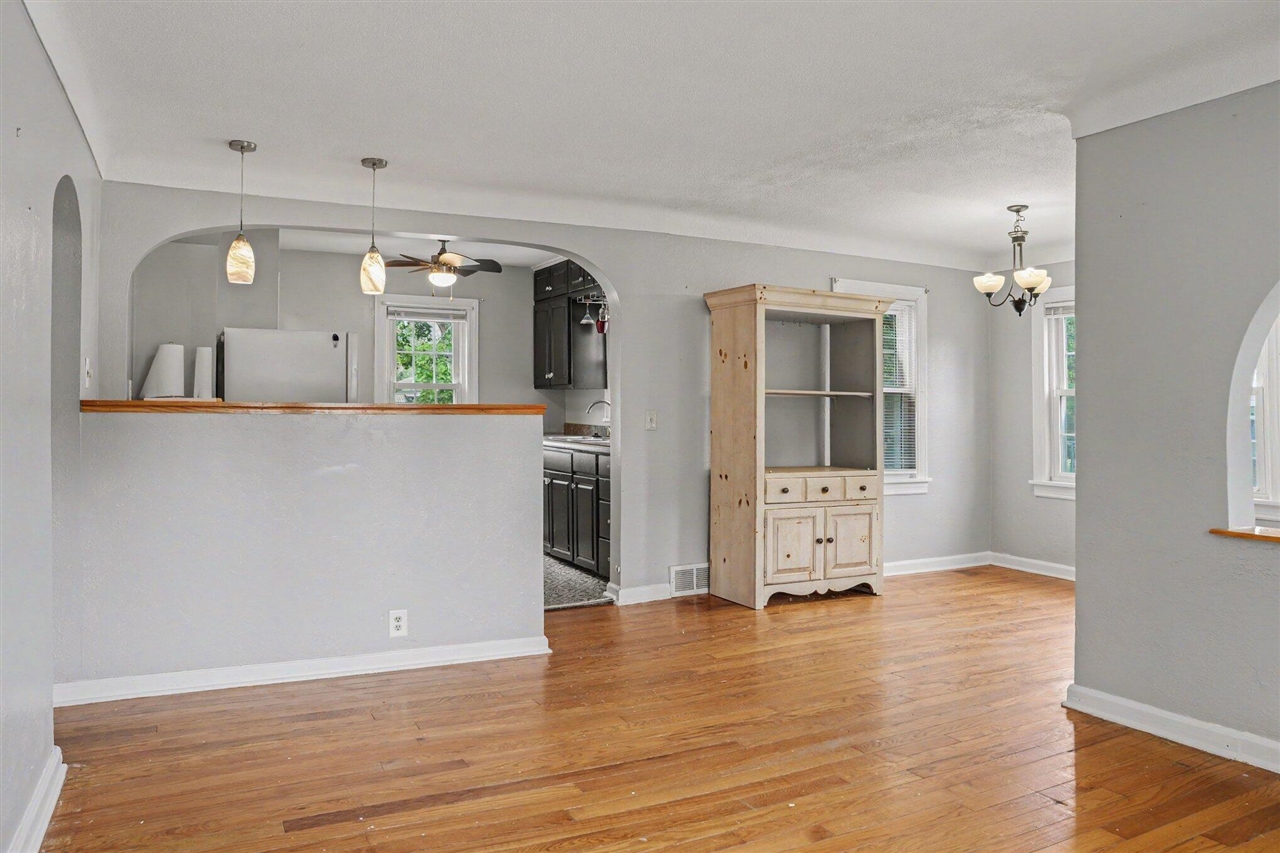 Photo 3 of Single family home for sale at 1528 Hamelink Dr, Portage, MI 49002 | MLS# 70555158 | Listing updated on 2026-09-14
