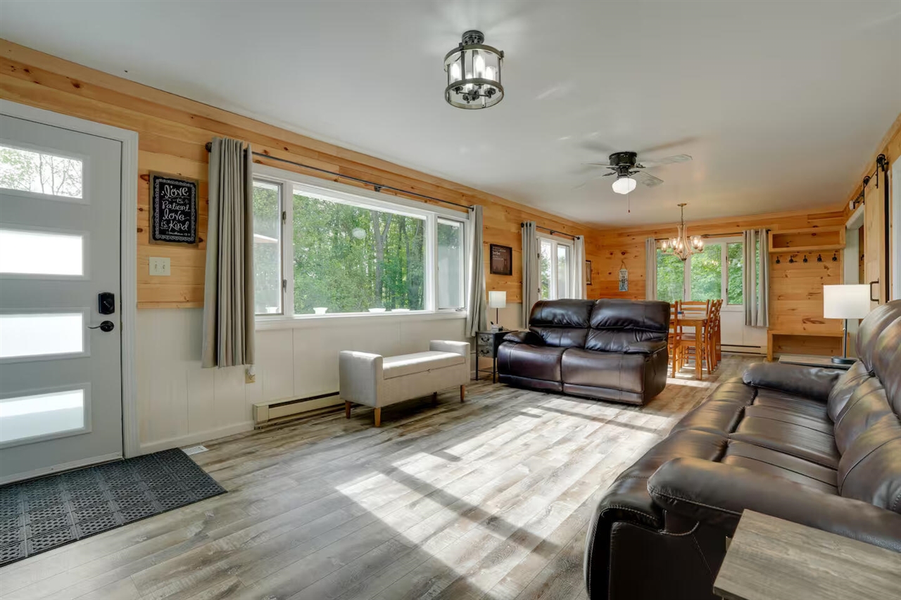 Photo 2 of Single family home for sale at 48873 Rush Lake Rd, Hartford, MI 49057 | MLS# 70555184 | Listing updated on 2026-09-20