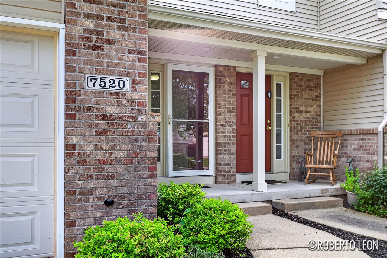 Photo 3 of Sale Pending at 7520 Crooked Creek Dr, Byron Center, MI 49315 | MLS# 70555204 | Listing updated on 2026-09-14
