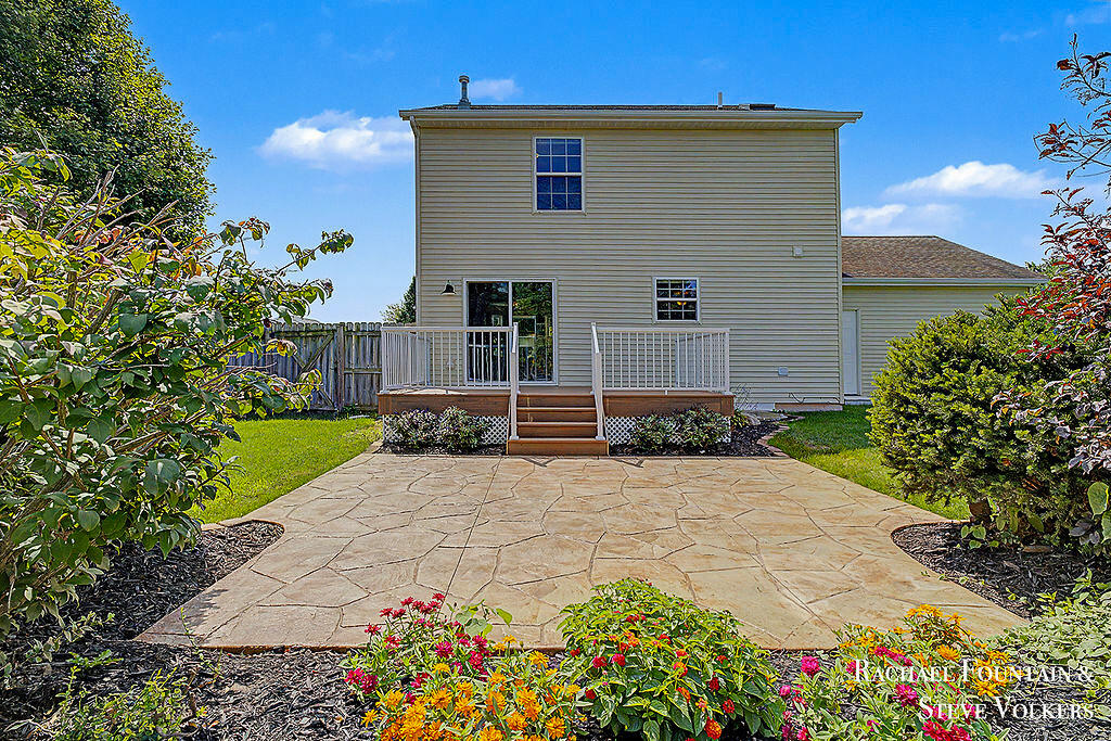 Photo 2 of Sale Pending at 6569 Jasonville Farms Blvd, Caledonia, MI 49316 | MLS# 70555236 | Listing updated on 2026-09-17