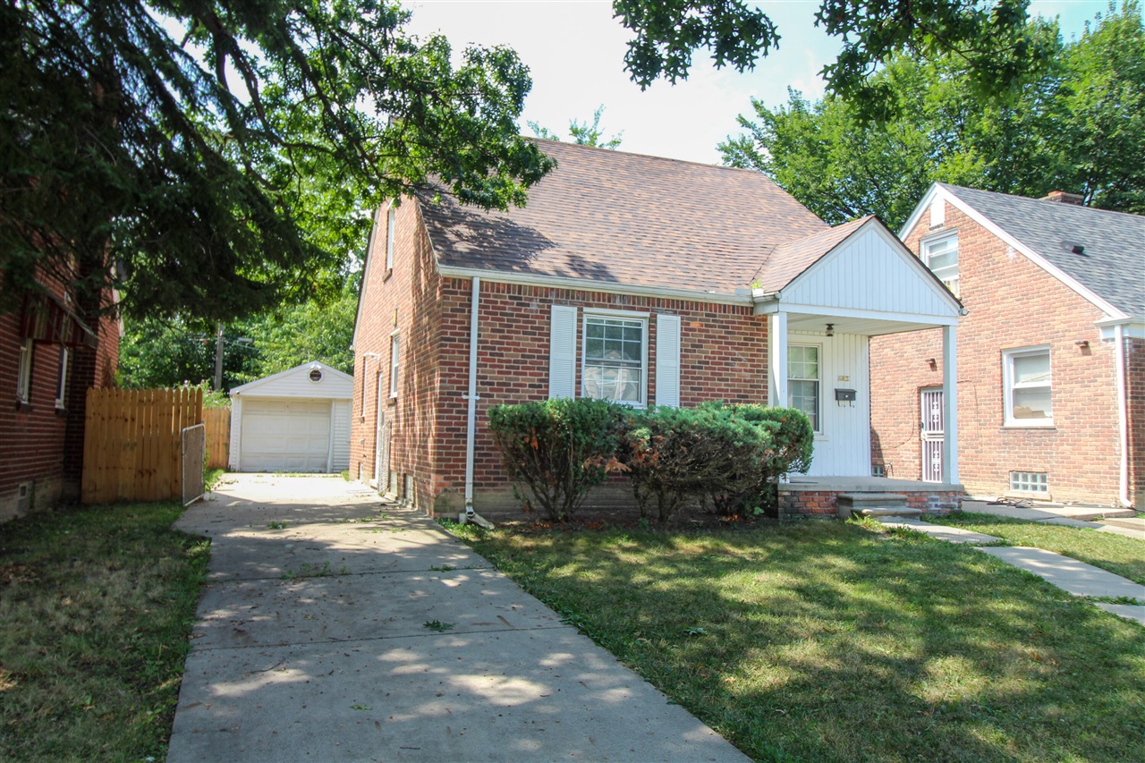 Photo 2 of Single family home for sale at 6165 Farmbrook St, Detroit, MI 48224 | MLS# 70555260 | Listing updated on 2026-09-15