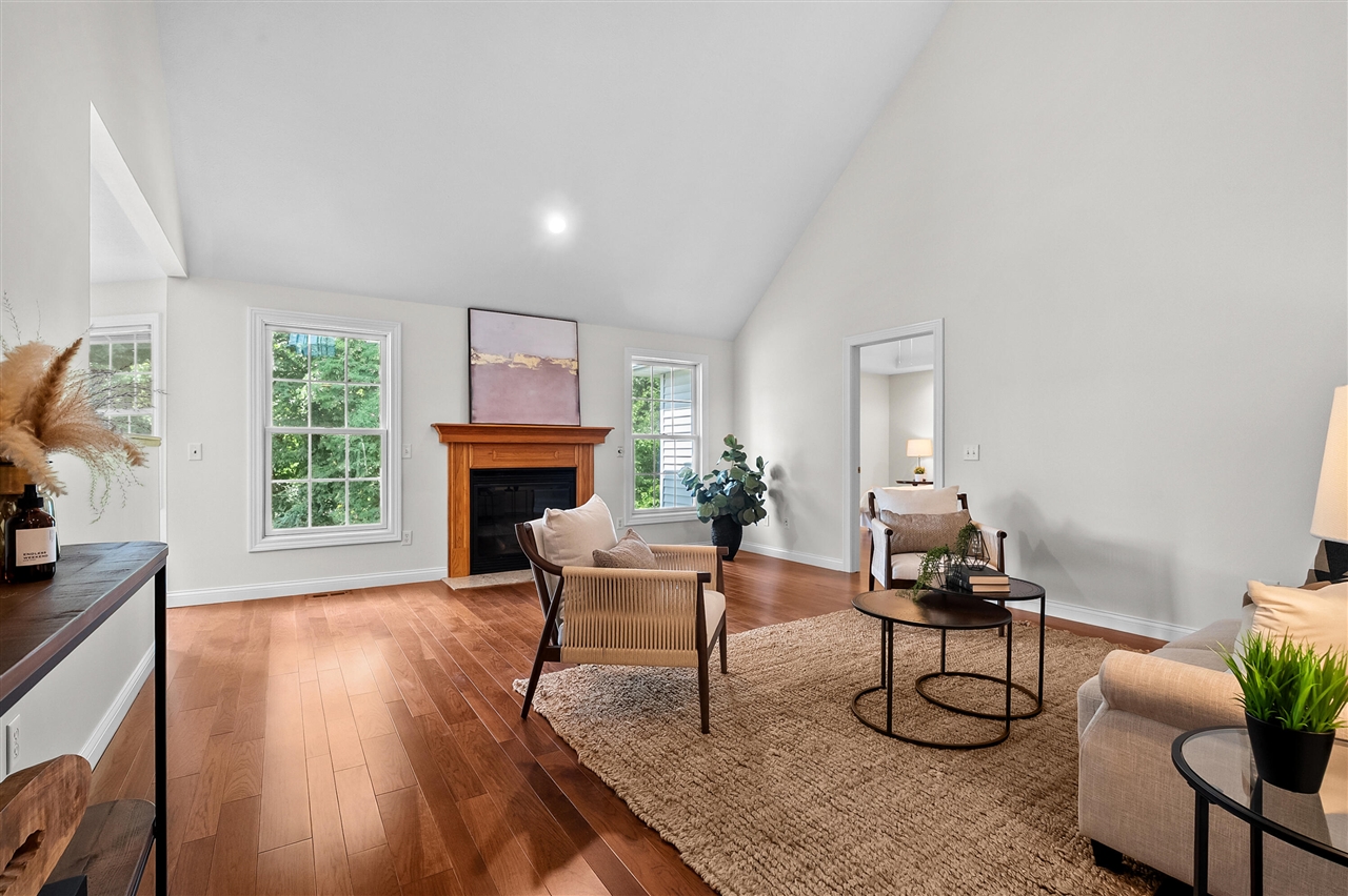 Photo 3 of Single family home for sale at 5162 Tillman St, Kalamazoo, MI 49009 | MLS# 70555269 | Listing updated on 2026-09-17