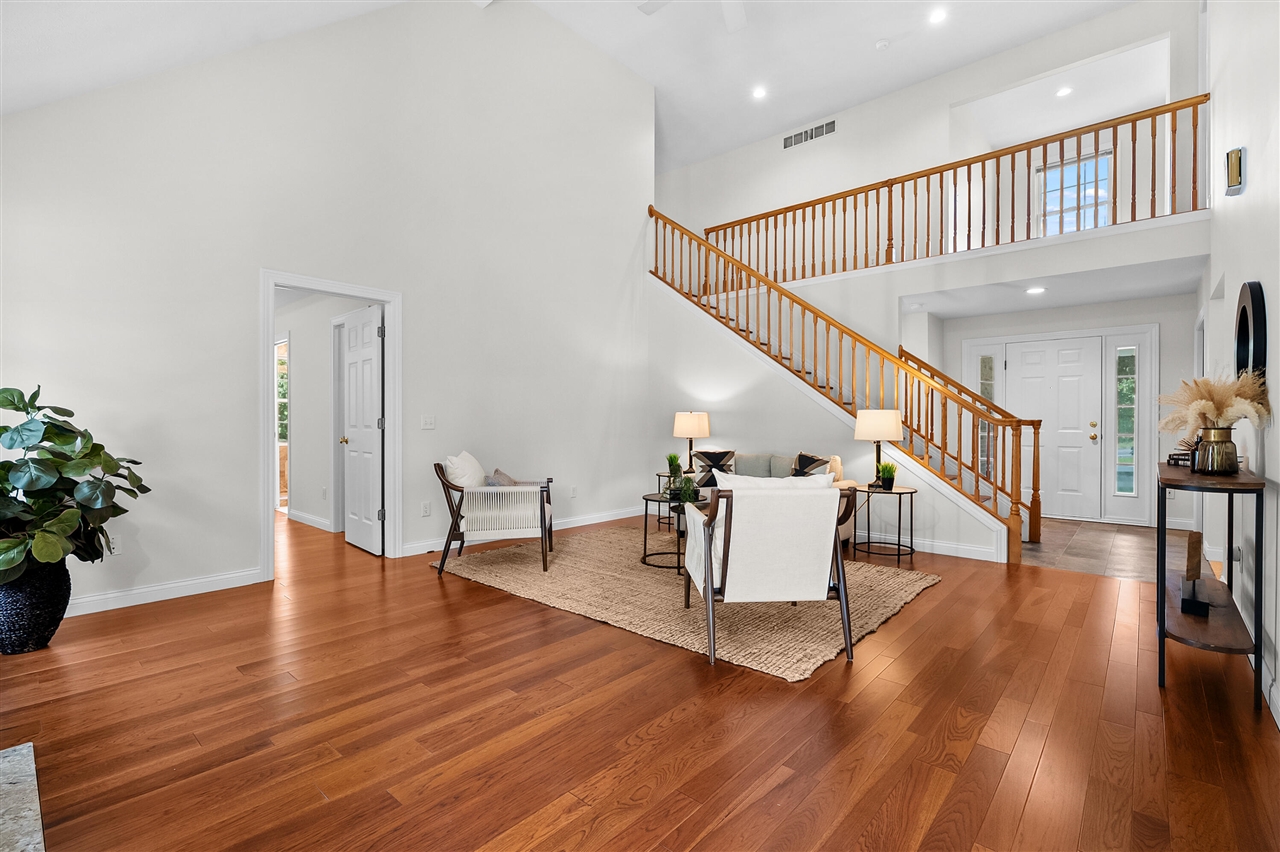Photo 3 of Single family home for sale at 5162 Tillman St, Kalamazoo, MI 49009 | MLS# 70555269 | Listing updated on 2026-09-17