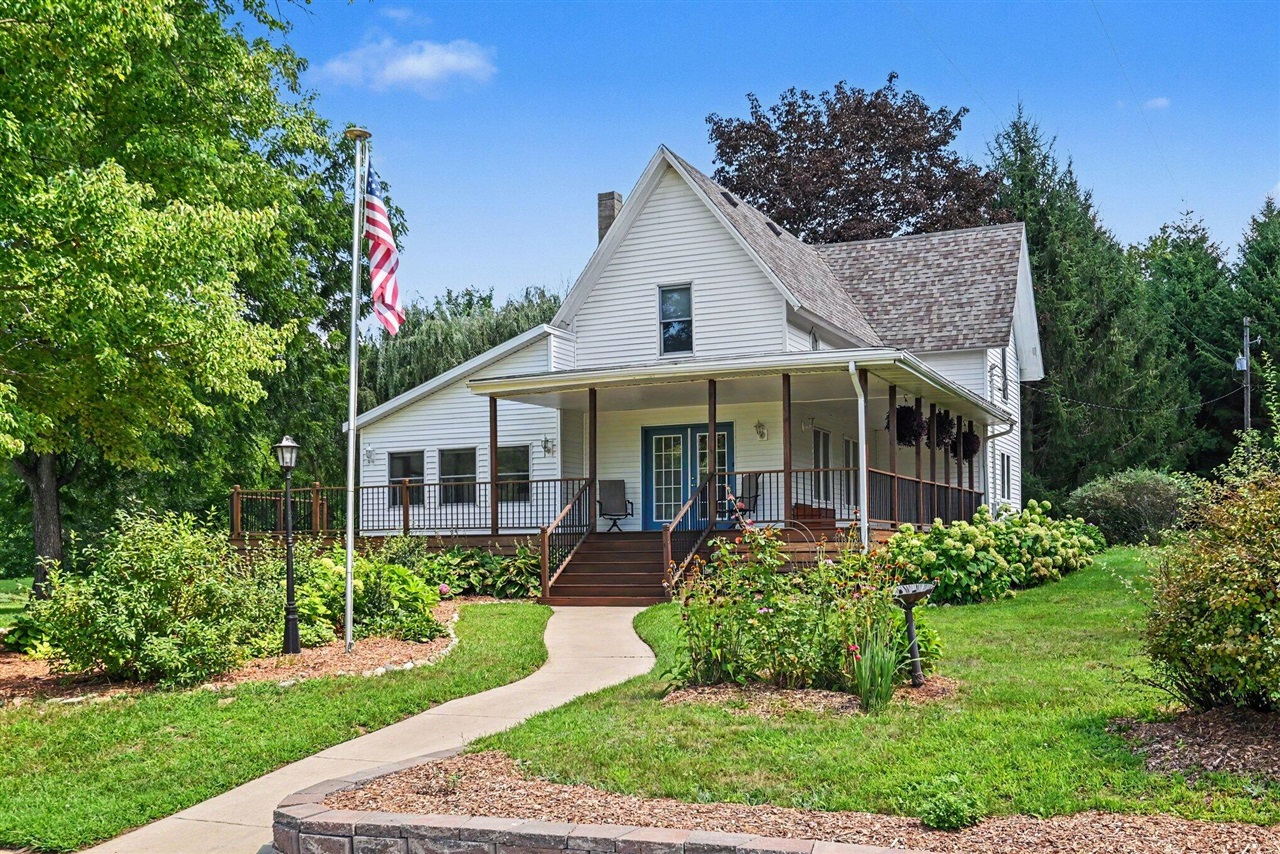 Photo 1 of Sale Pending at 45054 County Road 380, Bloomingdale, MI 49026 | MLS# 70555291 | Listing updated on 2026-09-14
