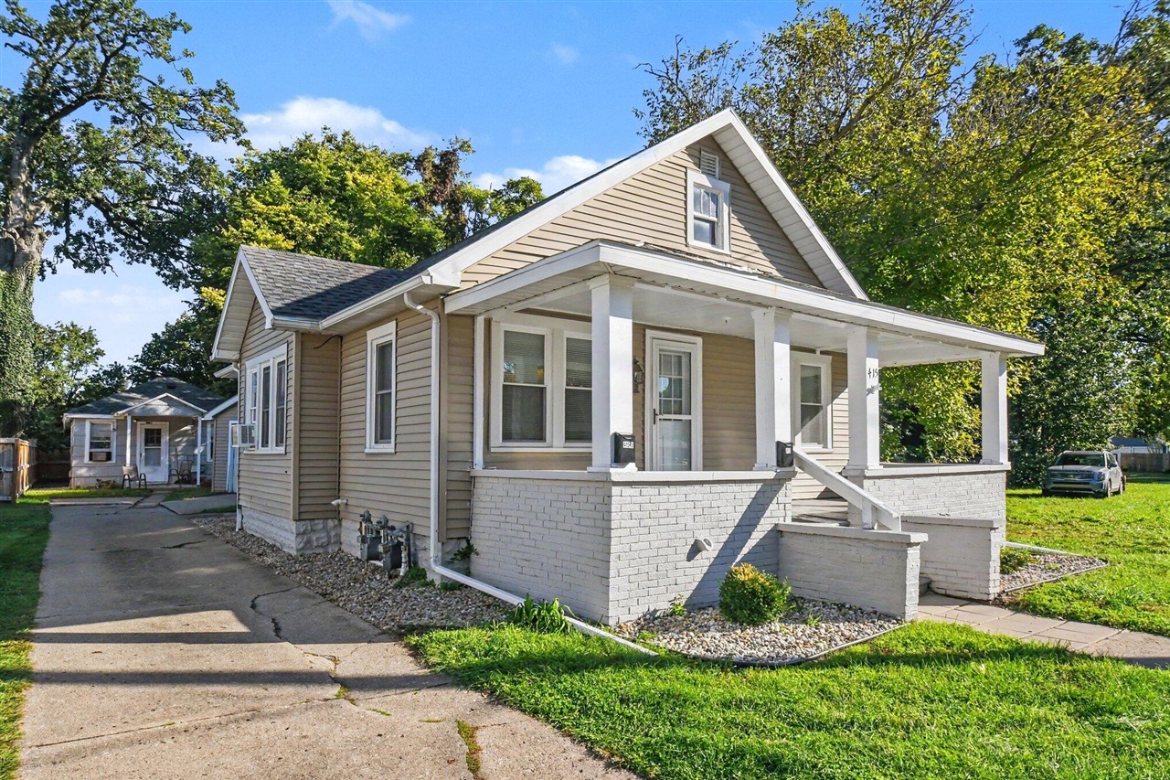 Single family home for sale at 415-415.5 Clay St, Niles, MI 49120-2811 | MLS# 70555299
