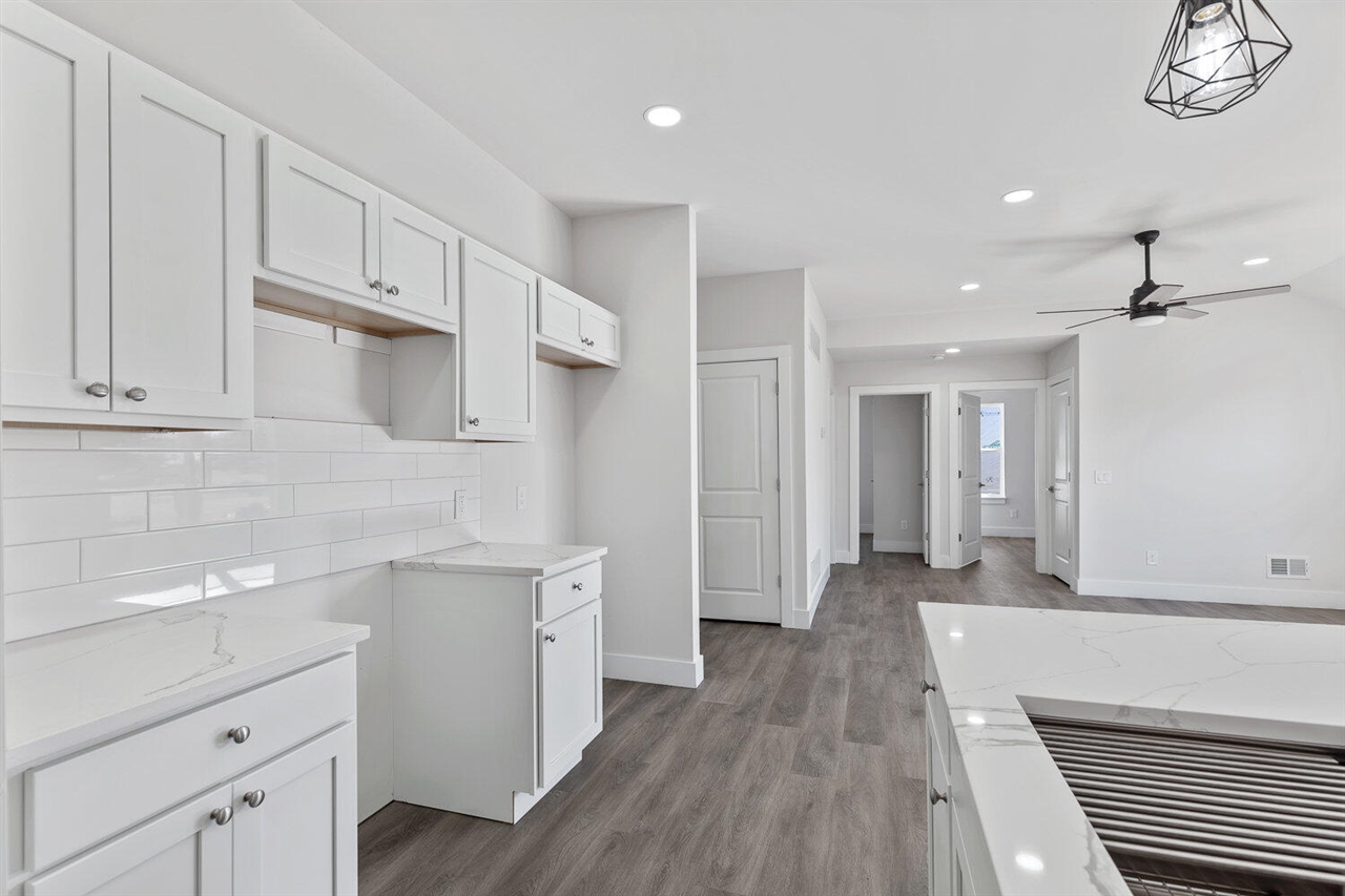 Photo 3 of Single family home for sale at 835 N West Ave, Jackson, MI 49202 | MLS# 70555322 | Listing updated on 2026-09-23