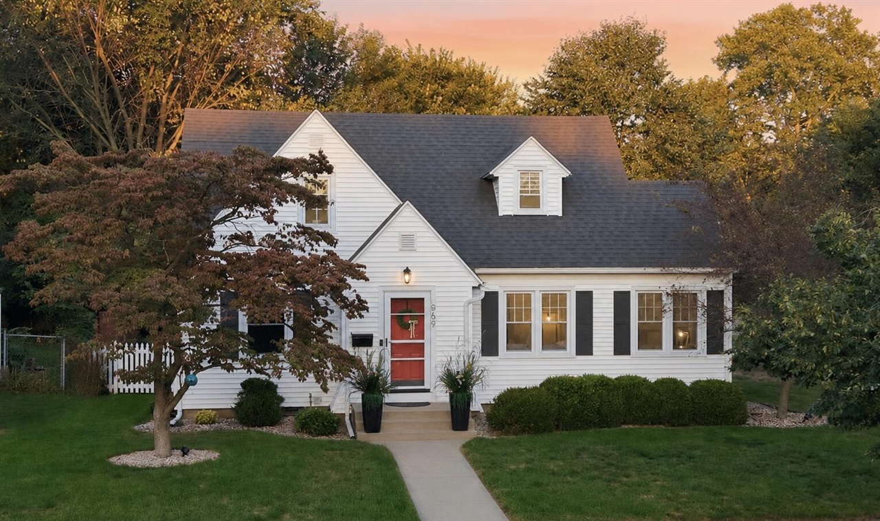 Photo 1 of Sale Pending at 669 Columbia Ave, Holland, MI 49423 | MLS# 70555370 | Listing updated on 2026-09-03