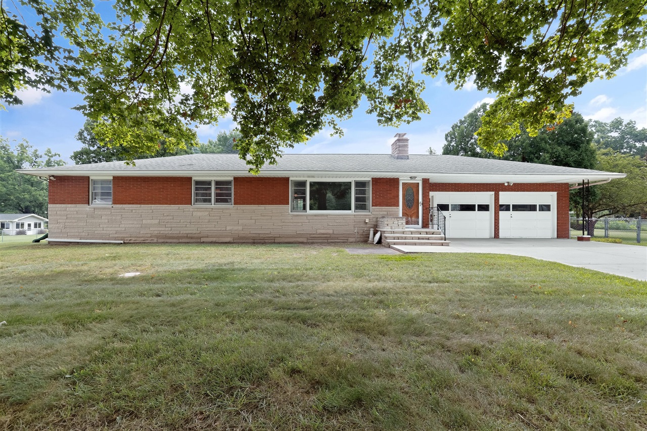 Photo 1 of Single family home for sale at 128 Schirmer Pkwy, Buchanan, MI 49107 | MLS# 70555376 | Listing updated on 2026-09-13