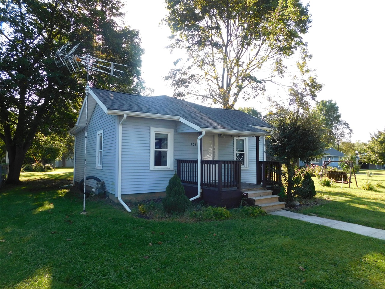 Photo 1 of Single family home for sale at 403 Center St, Sturgis, MI 49091 | MLS# 70555428 | Listing updated on 2026-10-05