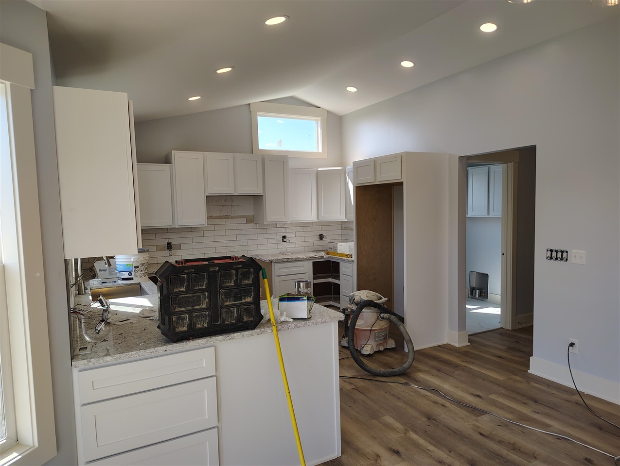 Photo 5 of Single family home for sale at 11658 Olive Lake Dr, West Olive, MI 49460 | MLS# 70555438 | Listing updated on 2026-09-02