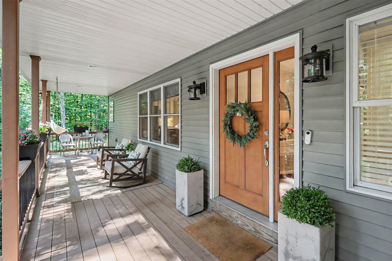 Photo 2 of Single family home for sale at 6550 W Forest Edge Dr, Ludington, MI 49431 | MLS# 70555458 | Listing updated on 2026-09-03