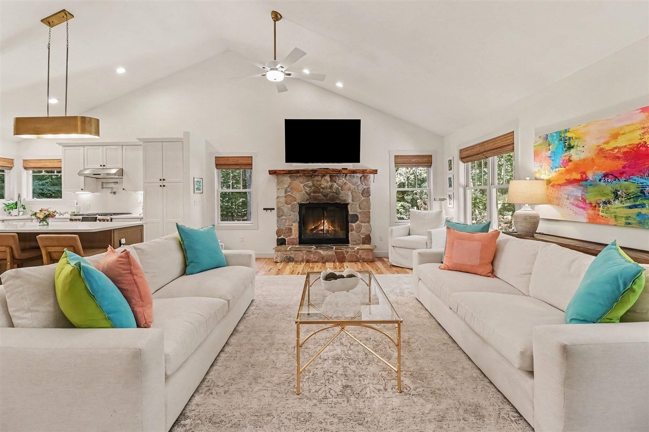 Photo 4 of Single family home for sale at 6550 W Forest Edge Dr, Ludington, MI 49431 | MLS# 70555458 | Listing updated on 2026-09-03