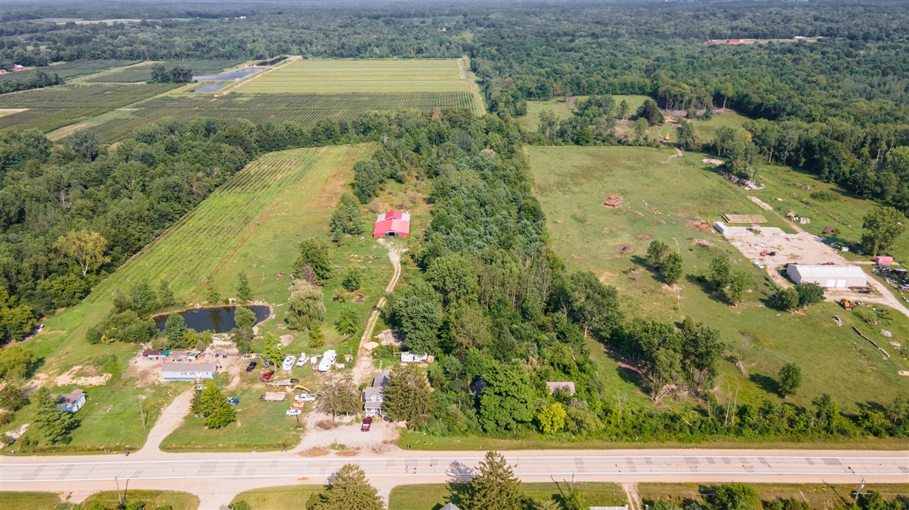 Photo 3 of Single family home for sale at 21919 M 140, South Haven, MI 49090 | MLS# 70555547 | Listing updated on 2026-09-23