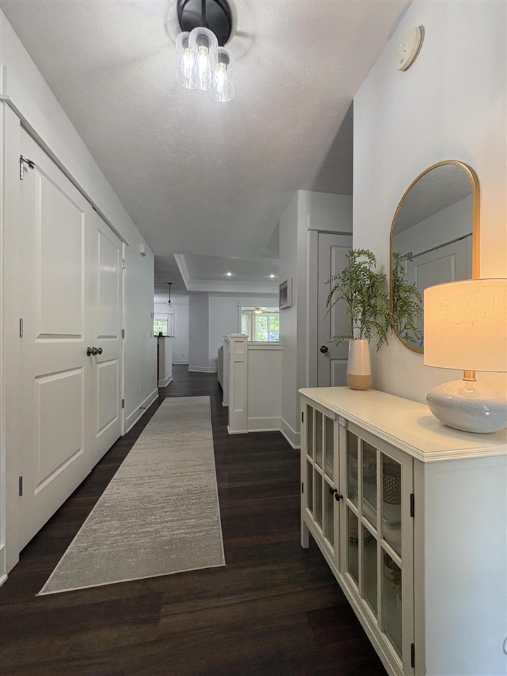 Photo 3 of Single family home for sale at 5373 Meadow Run Dr, Wyoming, MI 49509 | MLS# 70555573 | Listing updated on 2026-09-14
