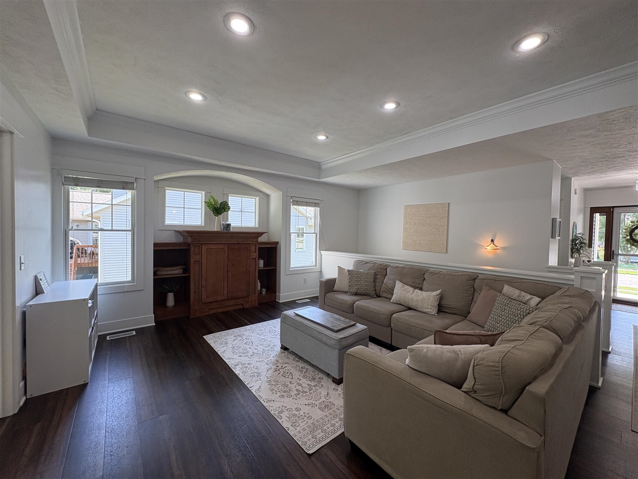 Photo 4 of Single family home for sale at 5373 Meadow Run Dr, Wyoming, MI 49509 | MLS# 70555573 | Listing updated on 2026-09-14