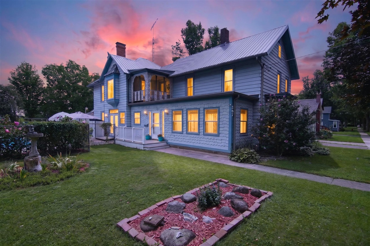 Photo 1 of Single family home for sale at 507 Grove St, Hudson, MI 49247 | MLS# 70555575 | Listing updated on 2026-09-02