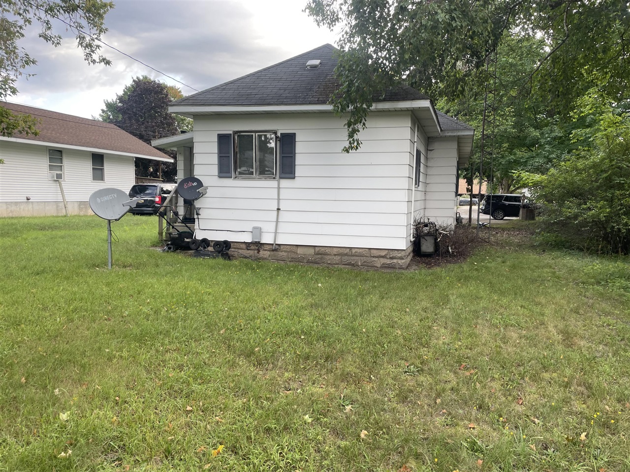 Photo 2 of Single family home for sale at 217 S Apple Ave, Hart, MI 49420 | MLS# 70555625 | Listing updated on 2026-09-01