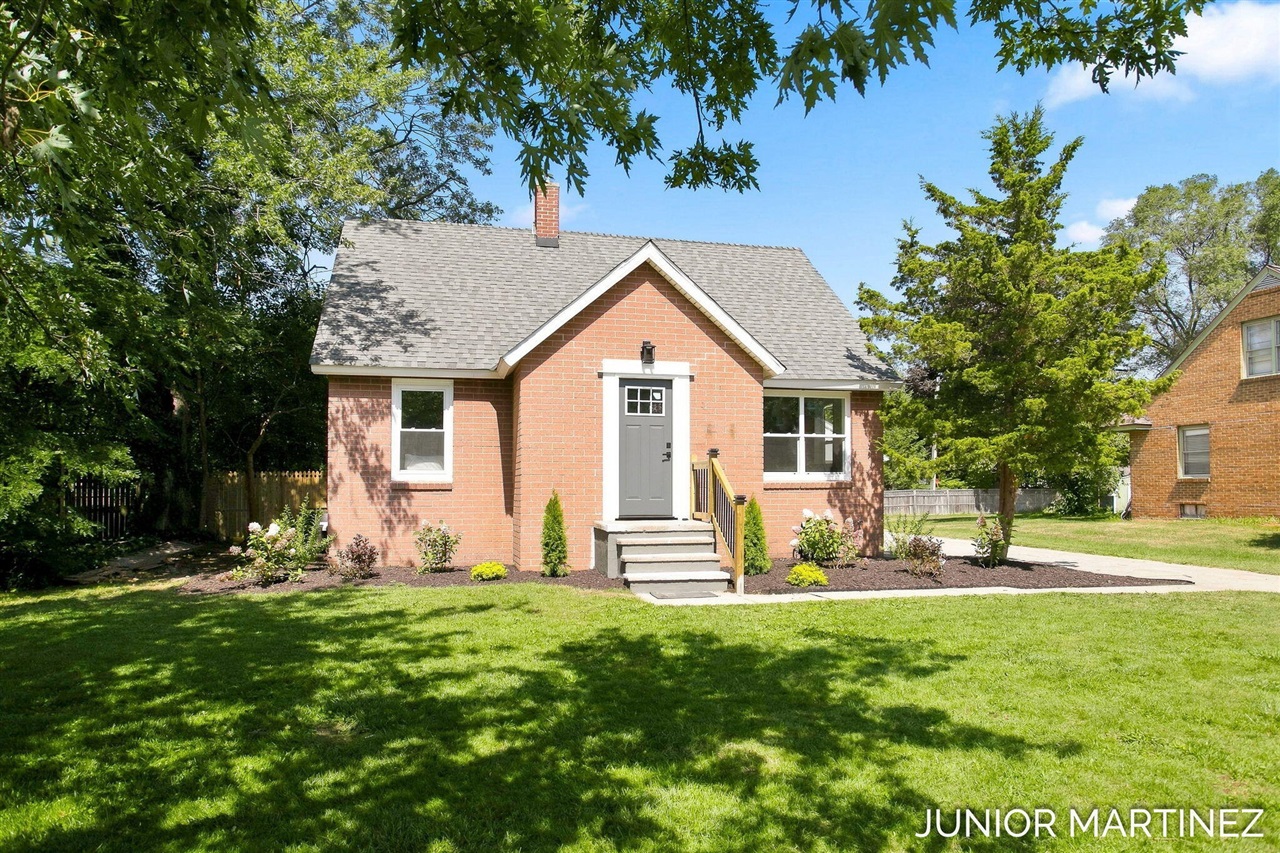 Property photo 1