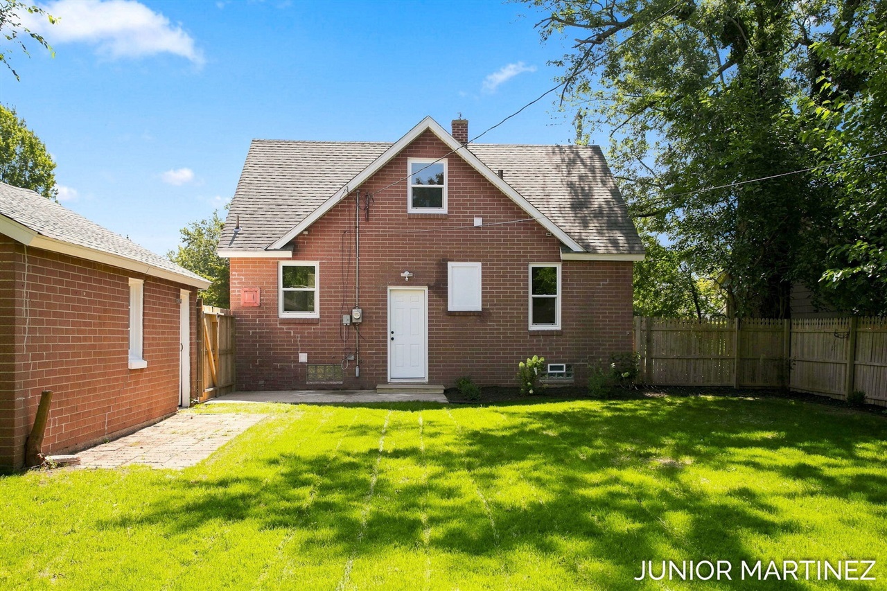 Property photo 4