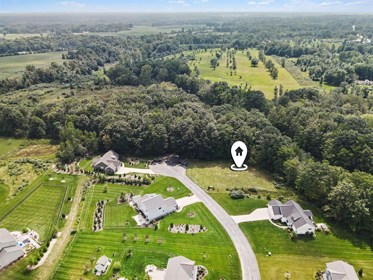Photo 4 of Sale Pending at 504 Big Sable Dr, South Haven, MI 49090 | MLS# 70555856 | Listing updated on 2026-10-05