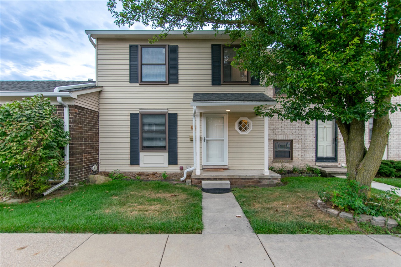 Photo 1 of Condo for sale at 8387 Lakeview Ct, Ypsilanti, MI 48198 | MLS# 70555873 | Listing updated on 2026-09-03