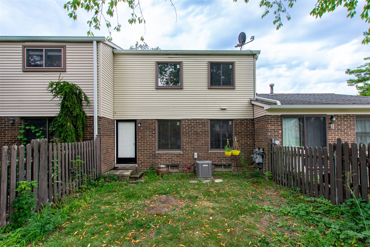 Photo 33 of Condo for sale at 8387 Lakeview Ct, Ypsilanti, MI 48198 | MLS# 70555873 | Listing updated on 2026-09-03