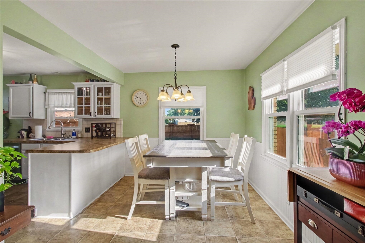 Photo 4 of Single family home for sale at 4349 Billmar St, Grandville, MI 49418 | MLS# 70555877 | Listing updated on 2026-09-18