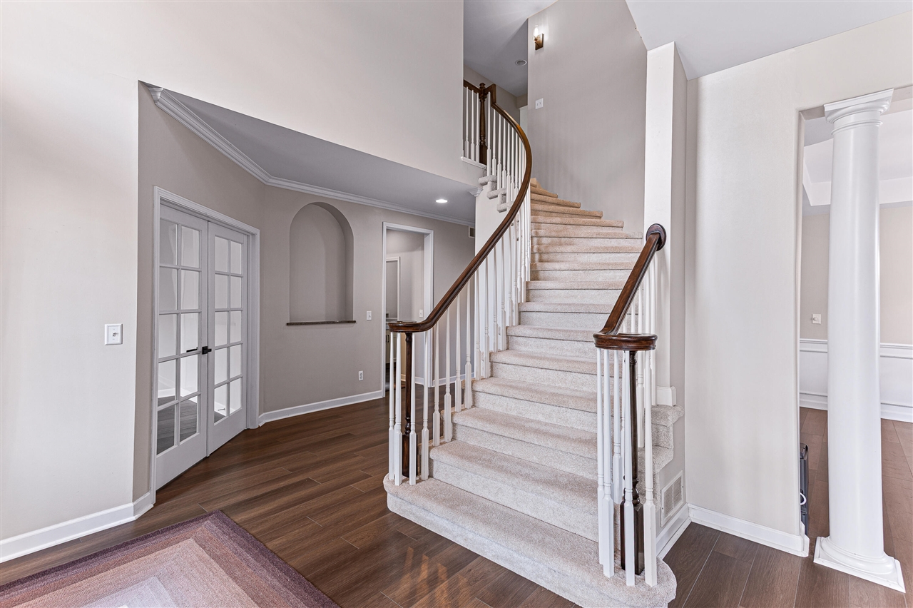 Photo 4 of Sale Pending at 22390 Diamond Ct, Farmington Hills, MI 48335 | MLS# 70555905 | Listing updated on 2026-09-04