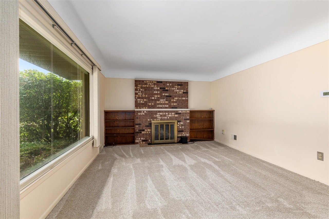 Photo 3 of Single family home for sale at 2855 Gerald Ave, Grand Rapids, MI 49505 | MLS# 70555915 | Listing updated on 2026-09-17