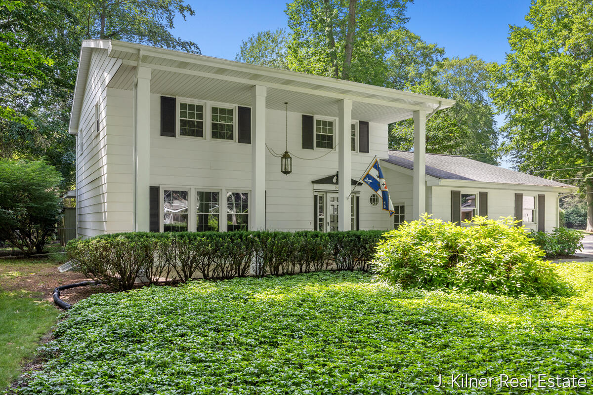 Photo 2 of Sale Pending at 1408 Seminole Dr, Holland, MI 49424 | MLS# 70555979 | Listing updated on 2026-09-05