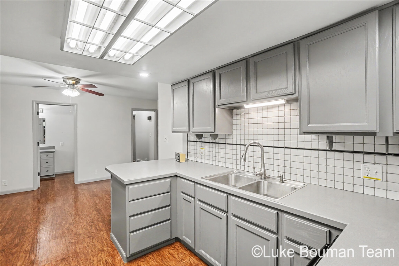 Photo 4 of Single family home for sale at 279 Aniline Ave, Holland, MI 49424 | MLS# 70555992 | Listing updated on 2026-09-03