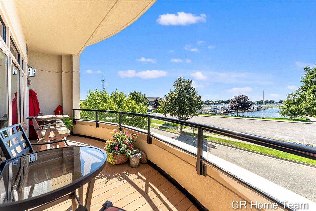 Photo 2 of Condo for sale at 105 W Danaher St #201, Ludington, MI 49431 | MLS# 70555997 | Listing updated on 2026-09-03