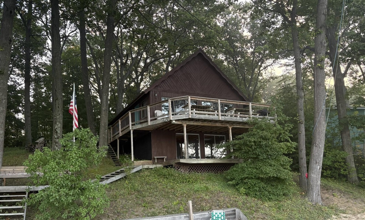 Photo 2 of Single family home for sale at 593 N 72nd Avenue, Hart, MI 49420 | MLS# 70556005 | Listing updated on 2026-09-03