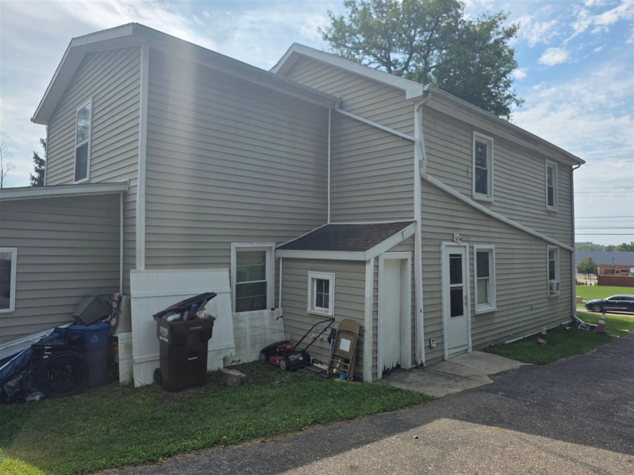 Photo 2 of Multi family home for sale at 724 N River St, Ypsilanti, MI 48198 | MLS# 70556129 | Listing updated on 2026-09-02