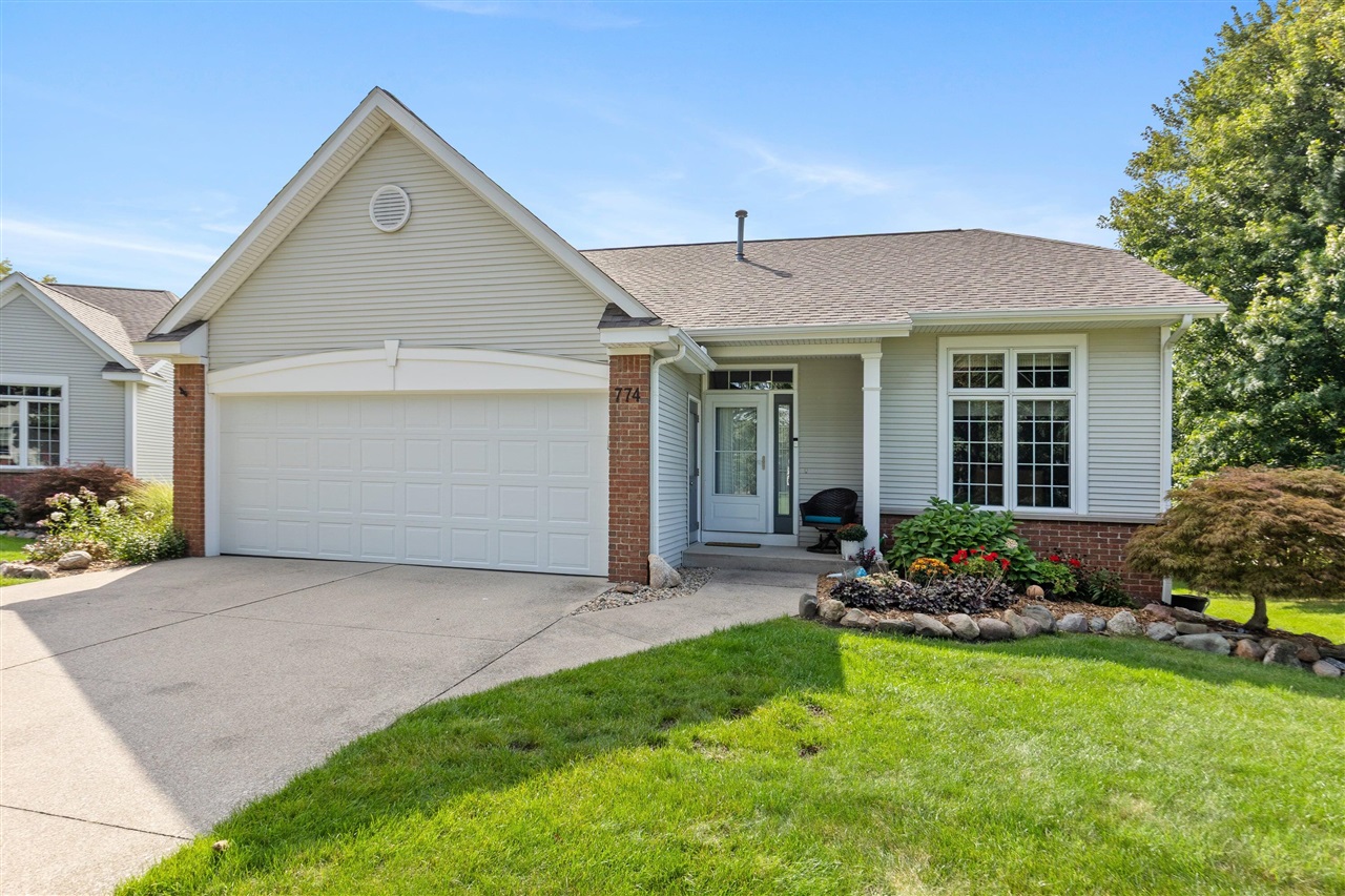 Photo 1 of Condo for sale at 774 Holly Crk Dr, Holland, MI 49423 | MLS# 70556254 | Listing updated on 2026-09-03