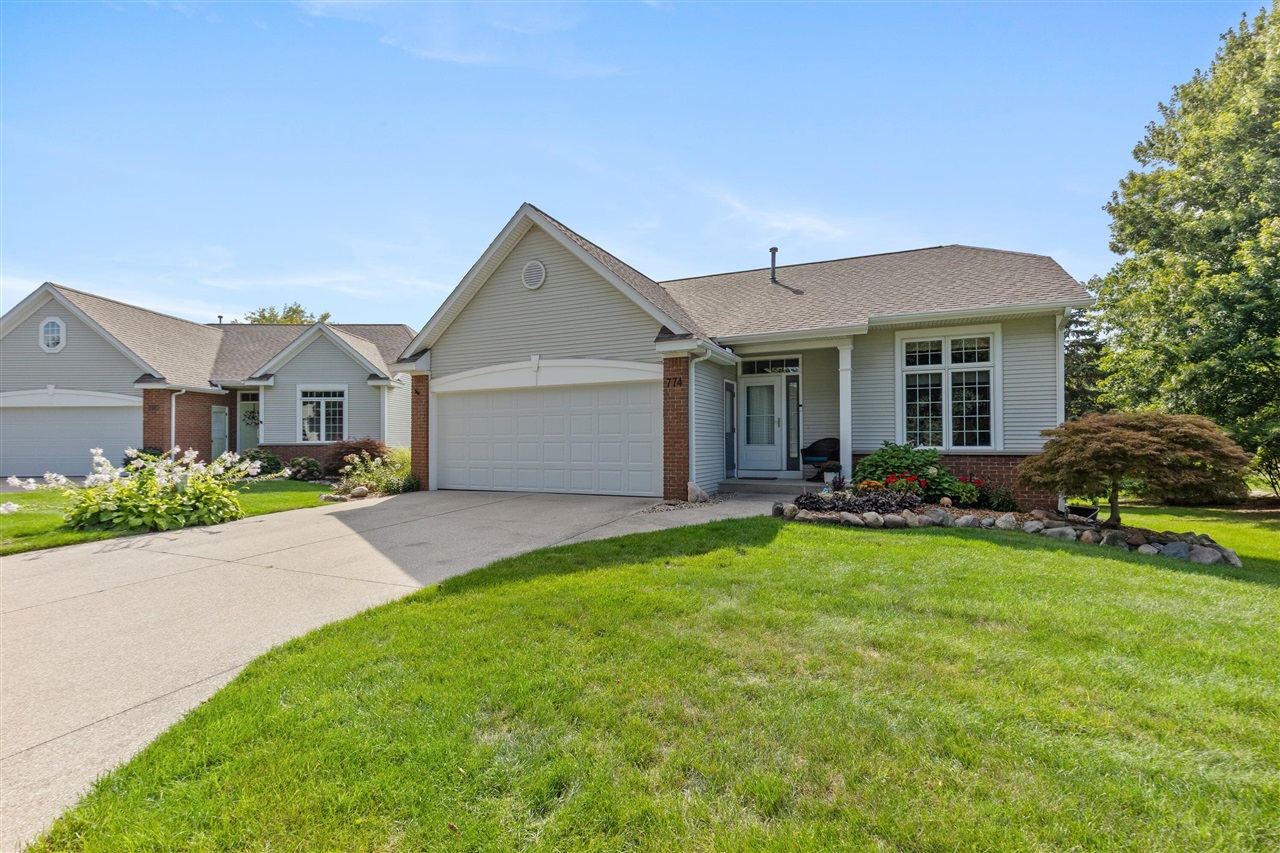 Photo 42 of Condo for sale at 774 Holly Crk Dr, Holland, MI 49423 | MLS# 70556254 | Listing updated on 2026-09-03