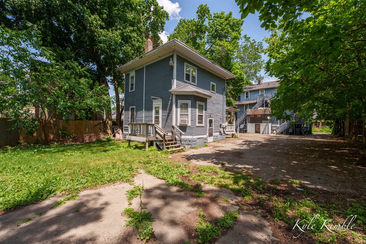 Property photo 3