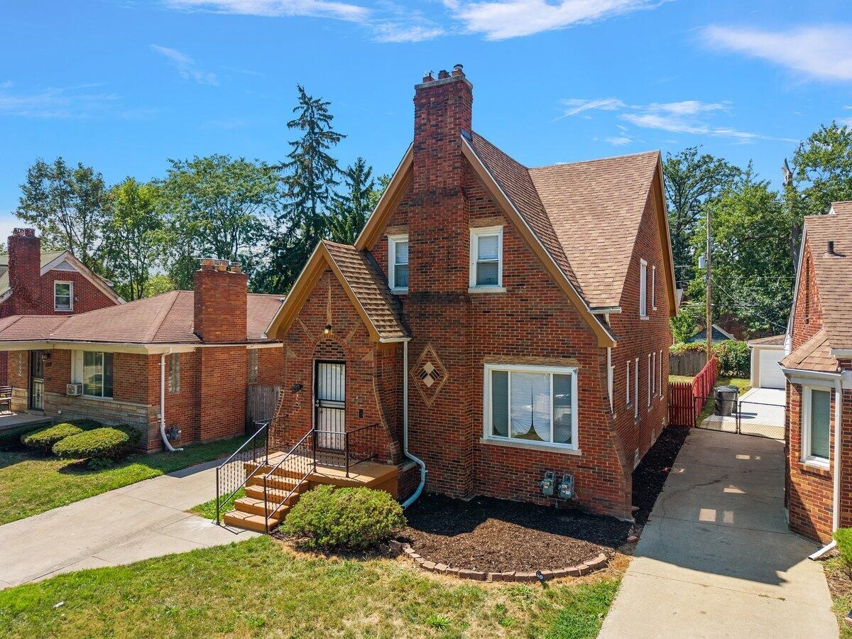 Photo 2 of Single family home for sale at 5077 Grayton St, Detroit, MI 48224 | MLS# 70556411 | Listing updated on 2026-09-17