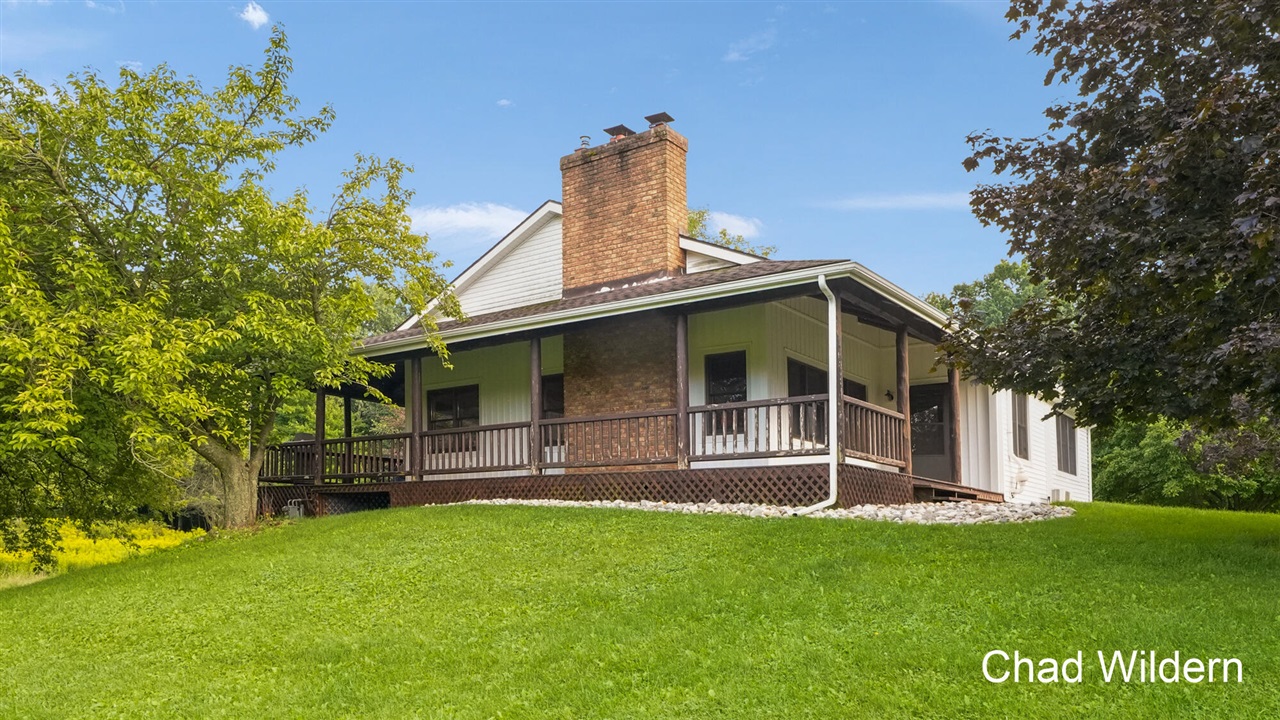 Photo 1 of Single family home for sale at 7200 Knapp St, Ada, MI 49301 | MLS# 70556423 | Listing updated on 2026-10-07