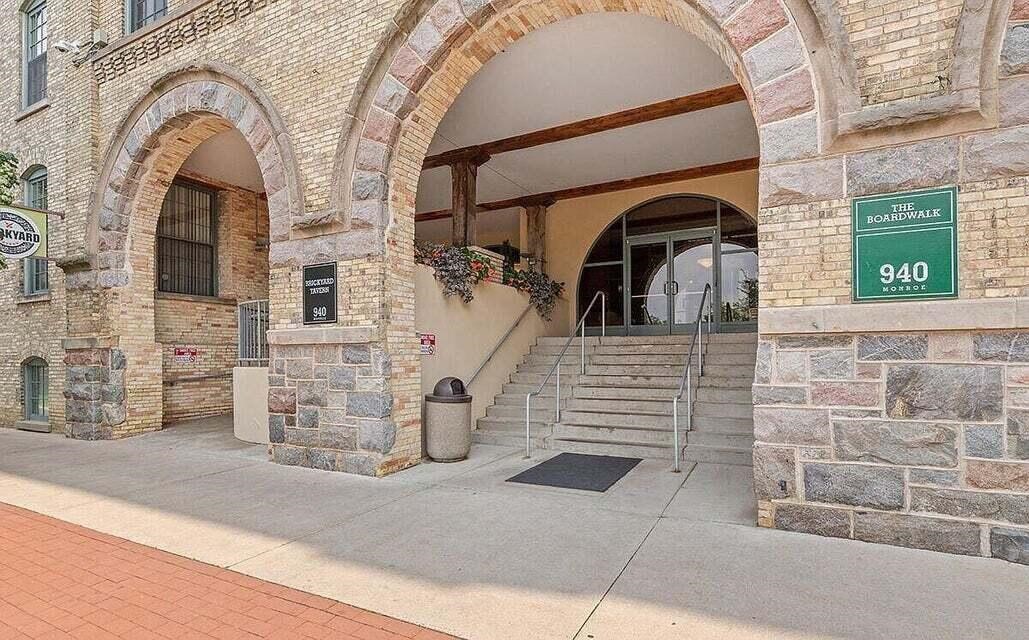 Photo 1 of Condo for sale at 940 Monroe Ave #462, Grand Rapids, MI 49503 | MLS# 70556431 | Listing updated on 2026-09-12
