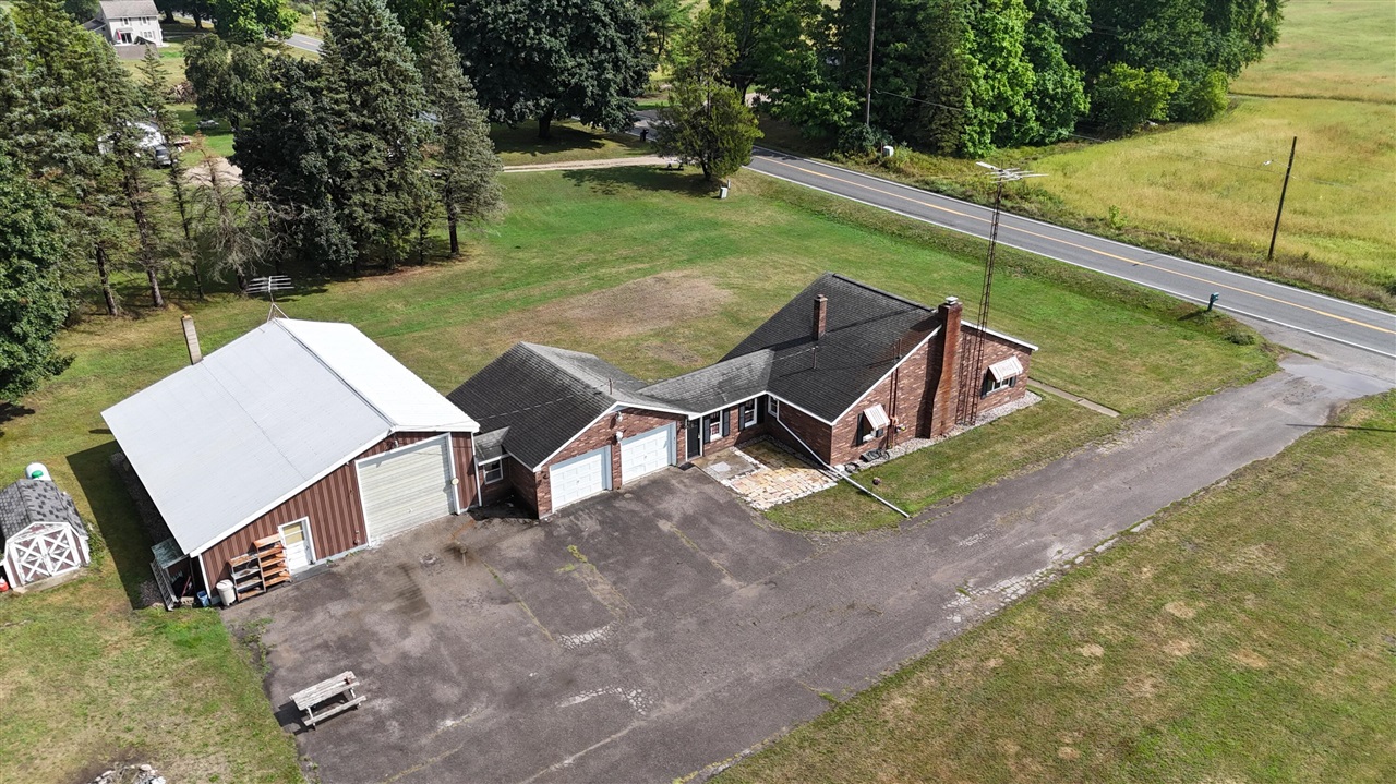 Photo 1 of Single family home for sale at 4256 E Wealthy St, Fountain, MI 49410 | MLS# 70556477 | Listing updated on 2026-09-04