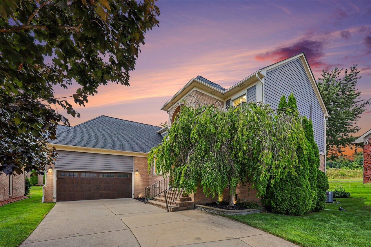 Photo 1 of Single family home for sale at 59807 Glacier Ridge, Washington, MI 48094 | MLS# 70556487 | Listing updated on 2026-09-22