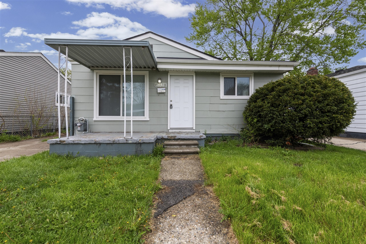 Photo 1 of Single family home for sale at 1636 E Pearl Ave, Hazel Park, MI 48030 | MLS# 70556519 | Listing updated on 2026-09-04