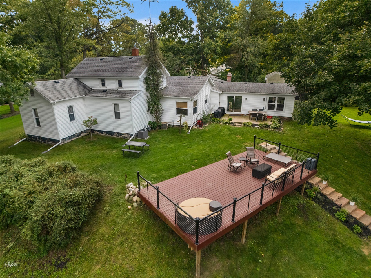 Photo 2 of Single family home for sale at 108 Boies St, Hudson, MI 49247 | MLS# 70556534 | Listing updated on 2026-09-03