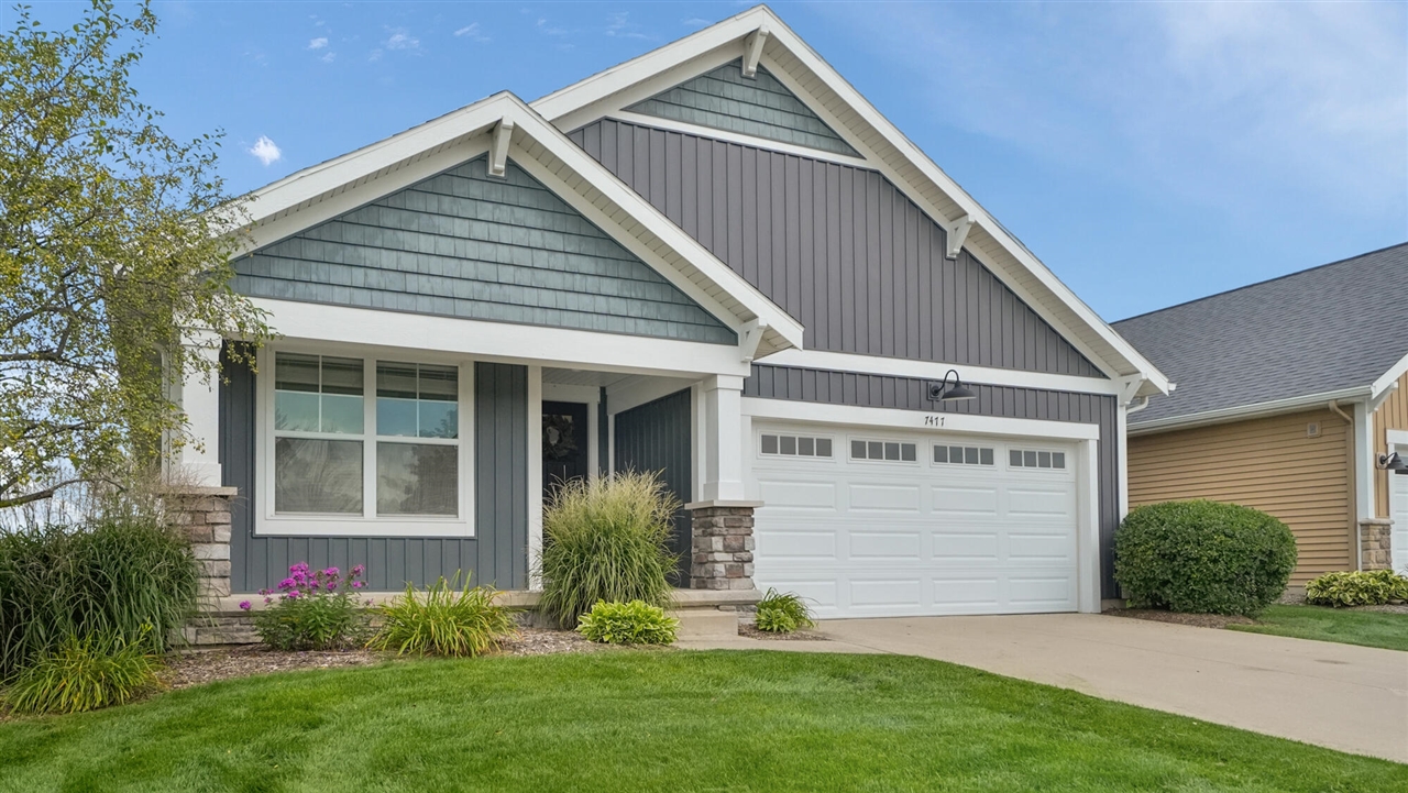 Listing Photo 2 - Condo for sale in building located at 7477 Hometown Ct, Caledonia, MI 49316