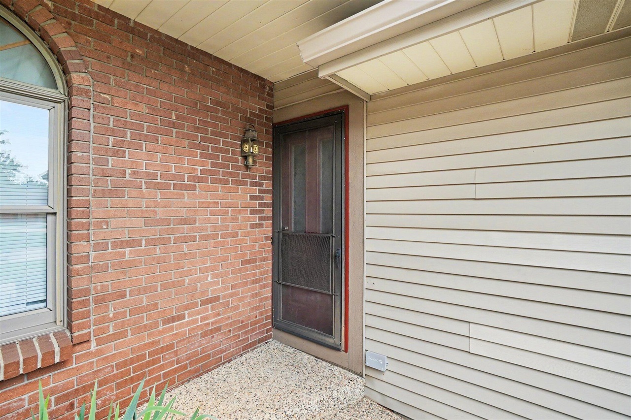 Photo 4 of Condo for sale at 559 Spring Ln, Holland, MI 49423 | MLS# 70556564 | Listing updated on 2026-09-03