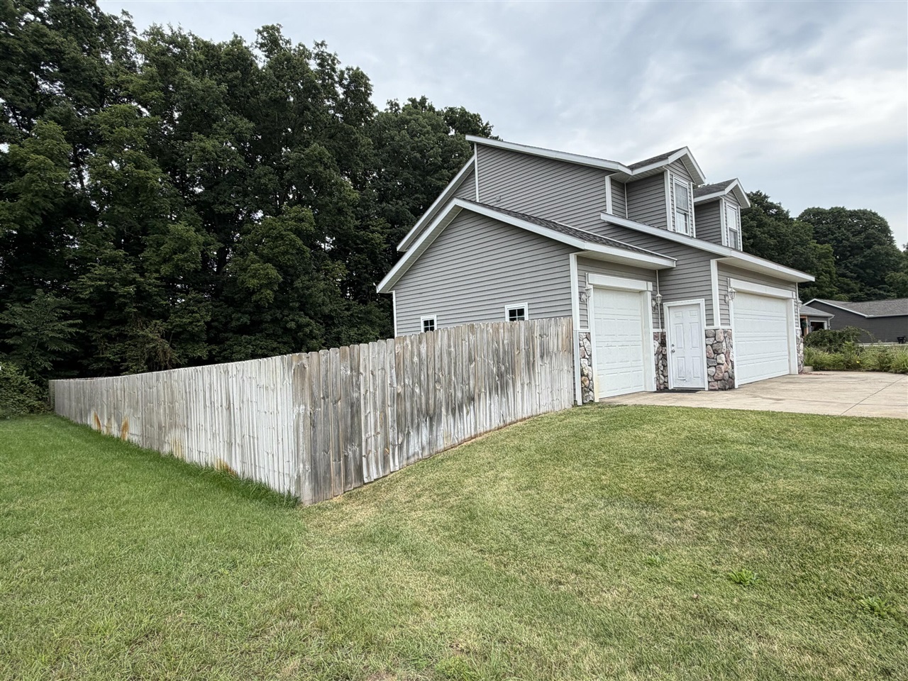 Photo 17 of Single family home for sale at 3221 Fairhaven Dr, Allegan, MI 49010 | MLS# 70556643 | Listing updated on 2026-09-04