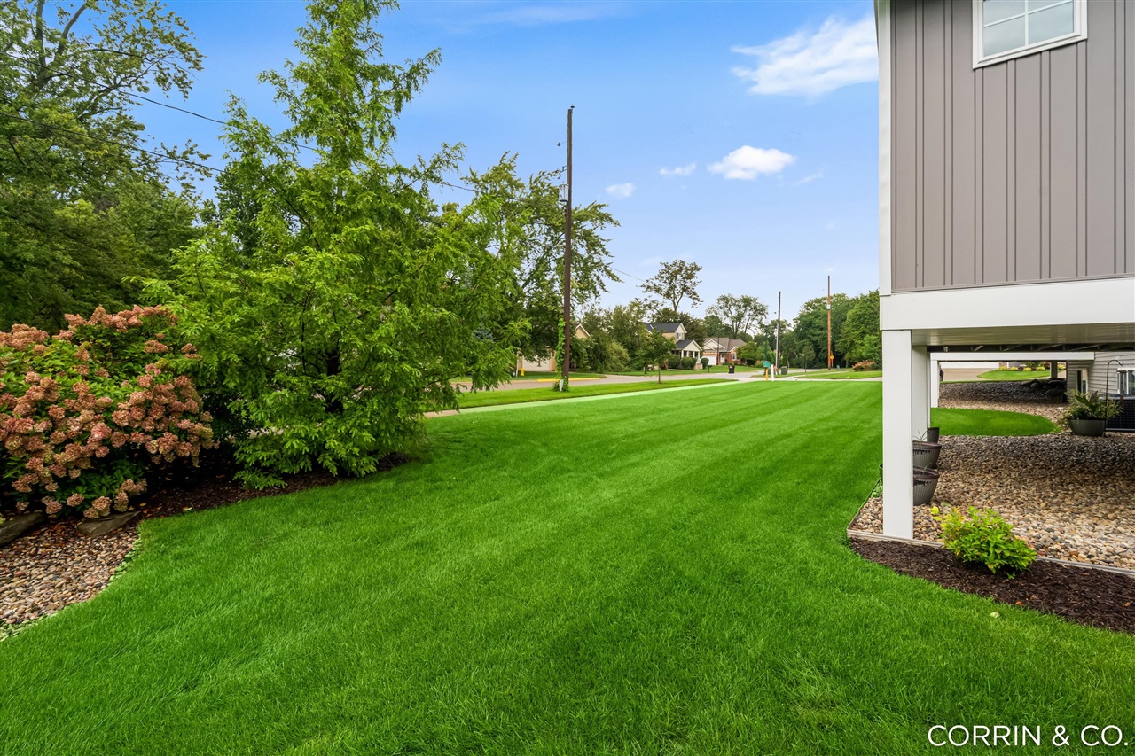Photo 55 of Condo for sale at 575 Riverbank Cir, Zeeland, MI 49464 | MLS# 70556687 | Listing updated on 2026-09-05