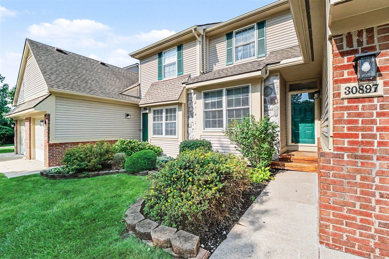 Photo 3 of Condo for sale at 30897 Jasper Ridge, Novi, MI 48377 | MLS# 70556696 | Listing updated on 2026-09-05