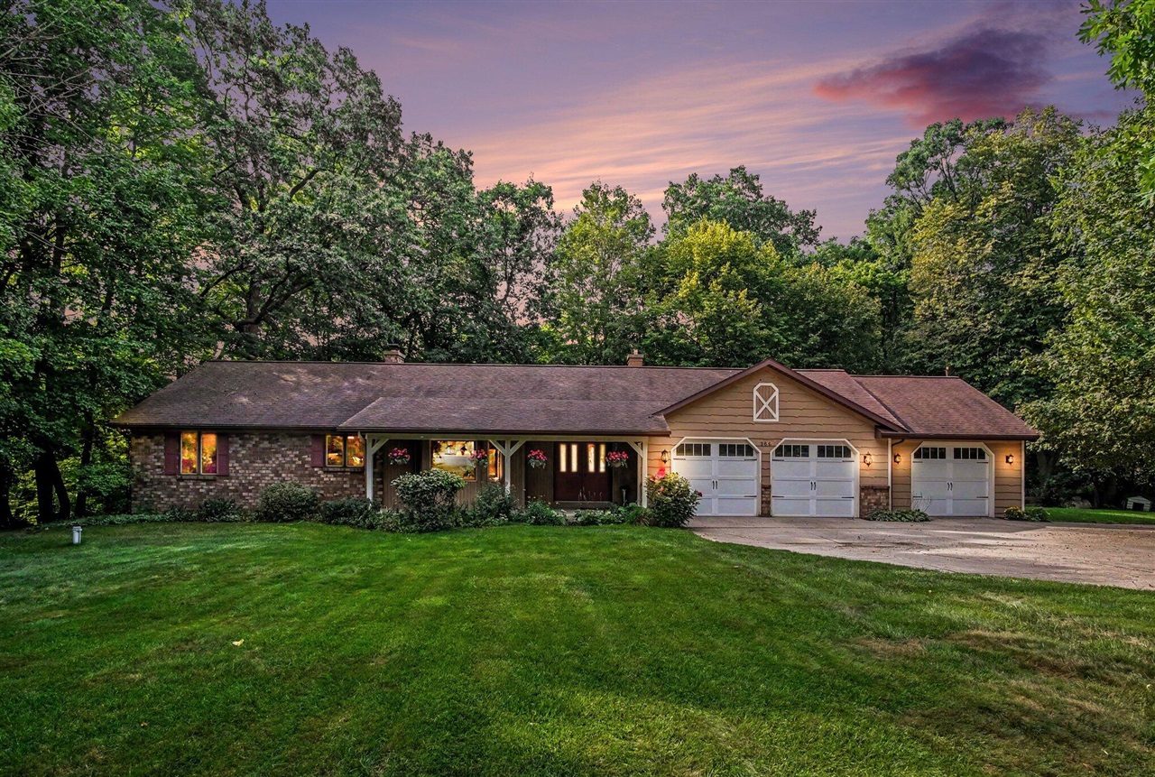 Photo 34 of Single family home for sale at 986 Luce St, Grand Rapids, MI 49534 | MLS# 70556717 | Listing updated on 2026-09-04